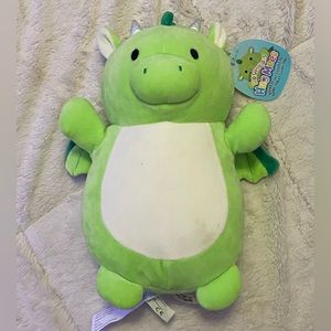 HugMe squishmallow, jak